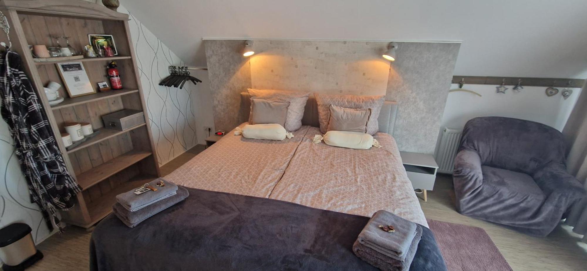 Bed & Breakfast Ravelin Рес Екстер'єр фото